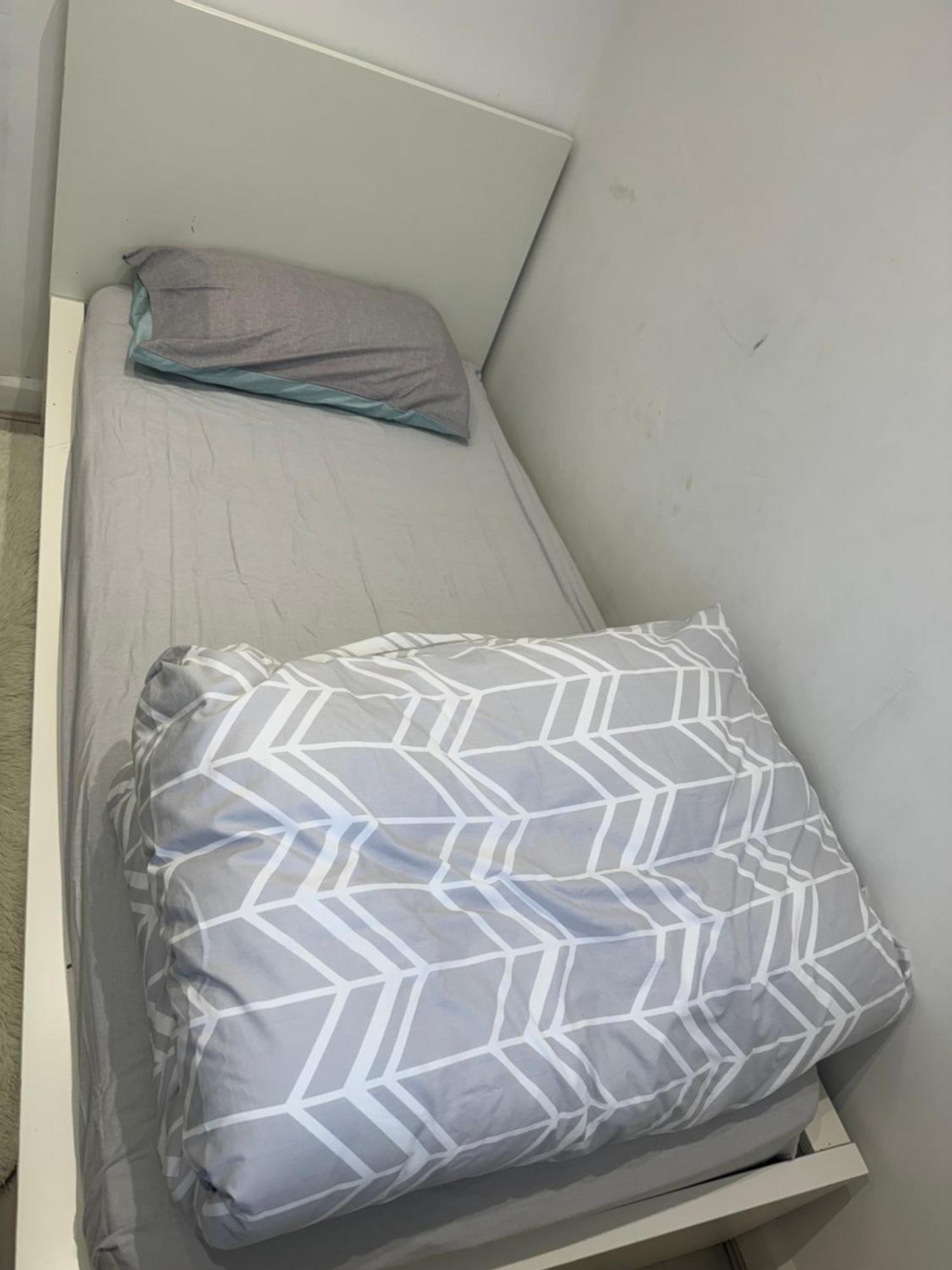 Single Room Canvey Island Εξωτερικό φωτογραφία
